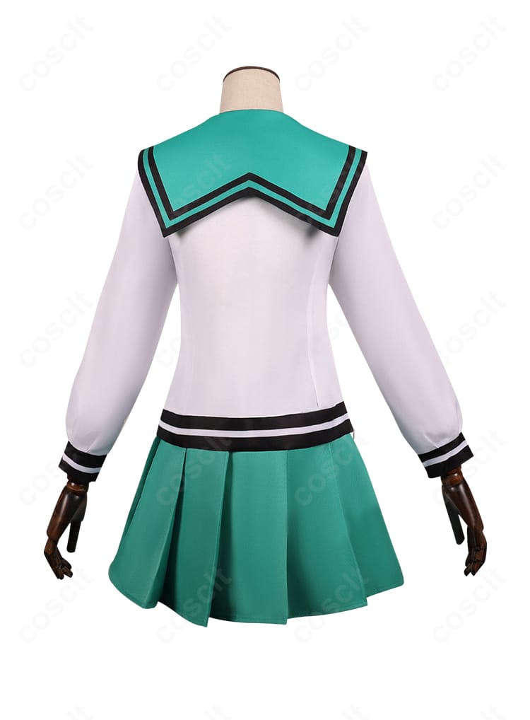 背面ディテールの確認ショット。背面ヨークやパイピングの通り、ウエスト位置のバランスで美ラインを演出。