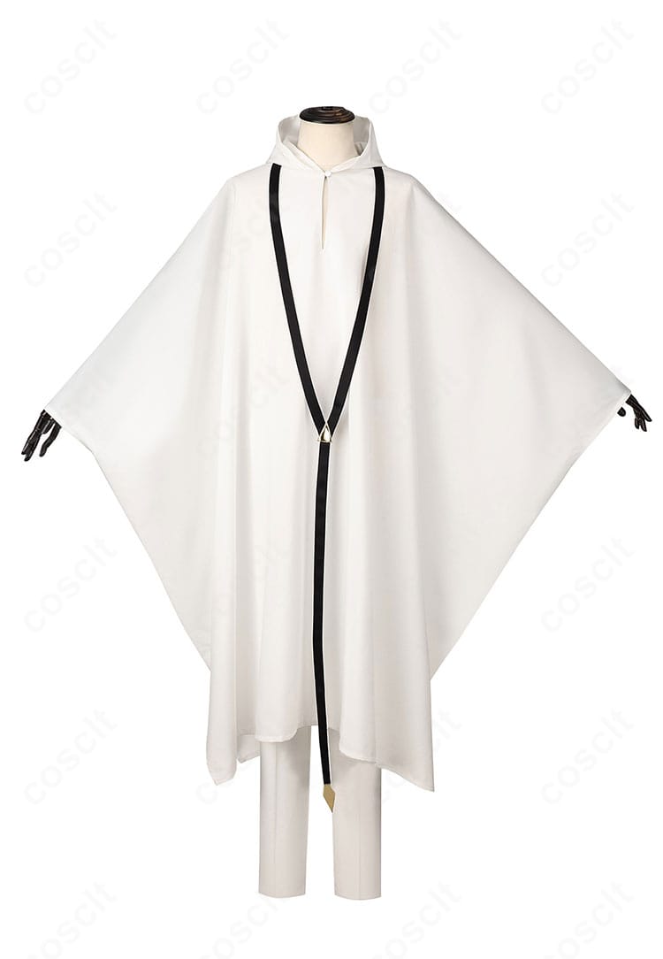 エルキドゥ コスプレ衣装の正面全身カット。フード付き上着とパンツ、ネックレスのバランスが確認できる。