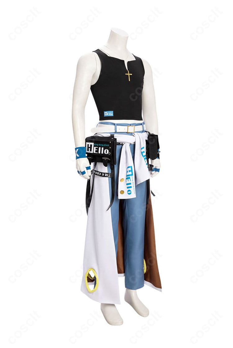 側面写真。横からのコートライン、ウエストポーチの位置関係、脚さばきのバランスを表示。