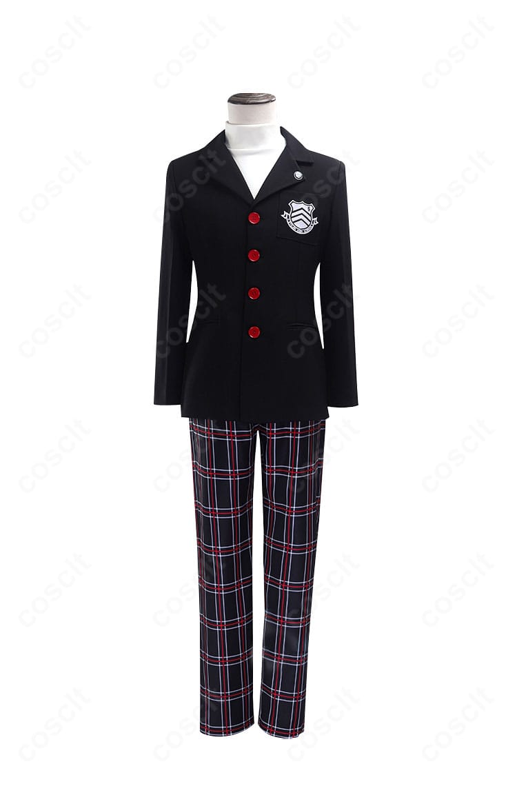 ペルソナ5 雨宮蓮（ジョーカー）怪盗服 通常版の正面全身。ロングコートと胸飾りまで高再現のコスプレ衣装