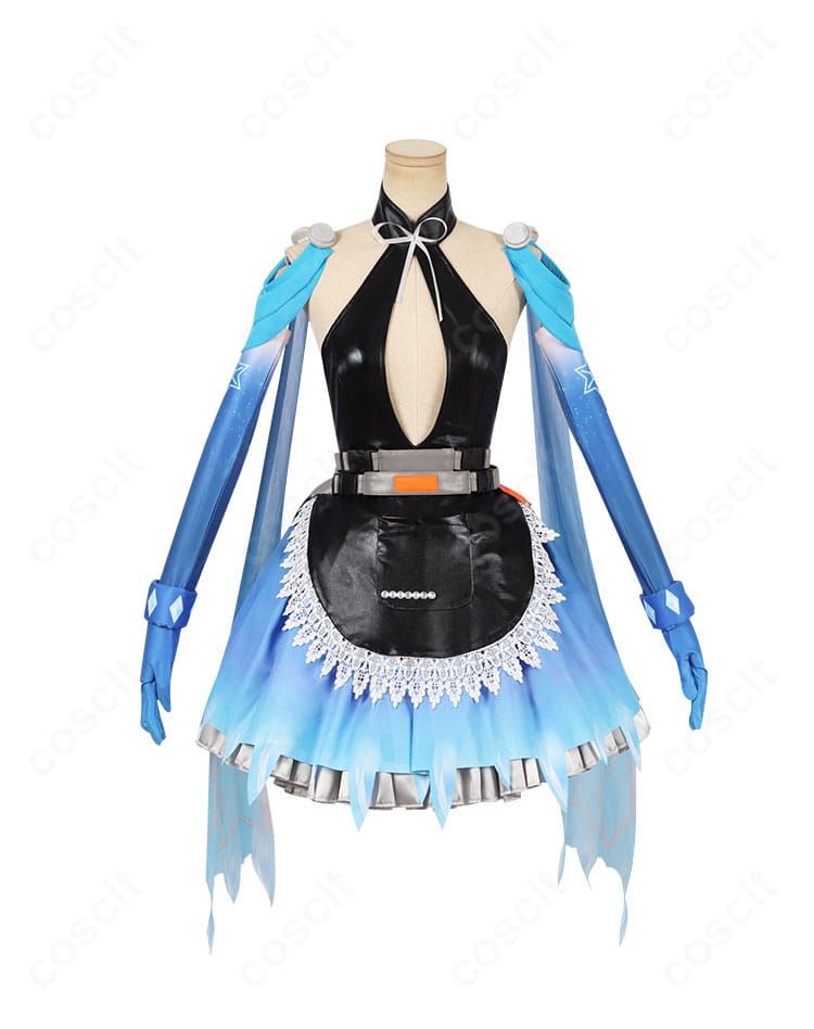 メリルのコスプレ衣装正面。首元リボンと胸元の意匠、ウエストベルトを含む高再現の全体シルエットを確認できます。