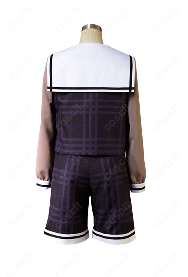 仙石忍 制服コスプレ衣装の背面ビュー。背面の切り替えや装飾位置、丈感まで忠実に再現したディテール写真