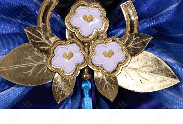 原神 甘雨コスプレ 後腰の蝶形オーナメント。立体造形と固定方法が分かる背面クローズアップ。