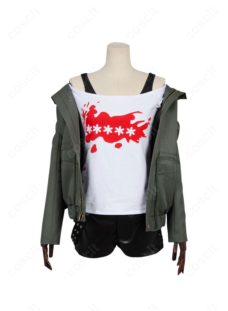 ペルソナ5 佐倉双葉（ナビ）私服コスプレ 正面。コート・トップス・タンク・ショートパンツ・靴下のレイヤードを高再現し、薄手で通気性の良い着用感を表現。