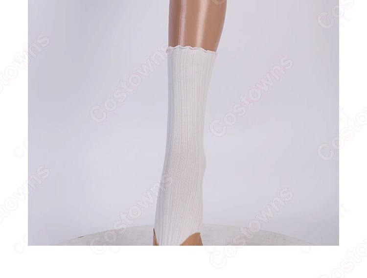 ミリー・パフェ冬服コスの靴下。衣装と統一感のある可愛いデザインのアクセント