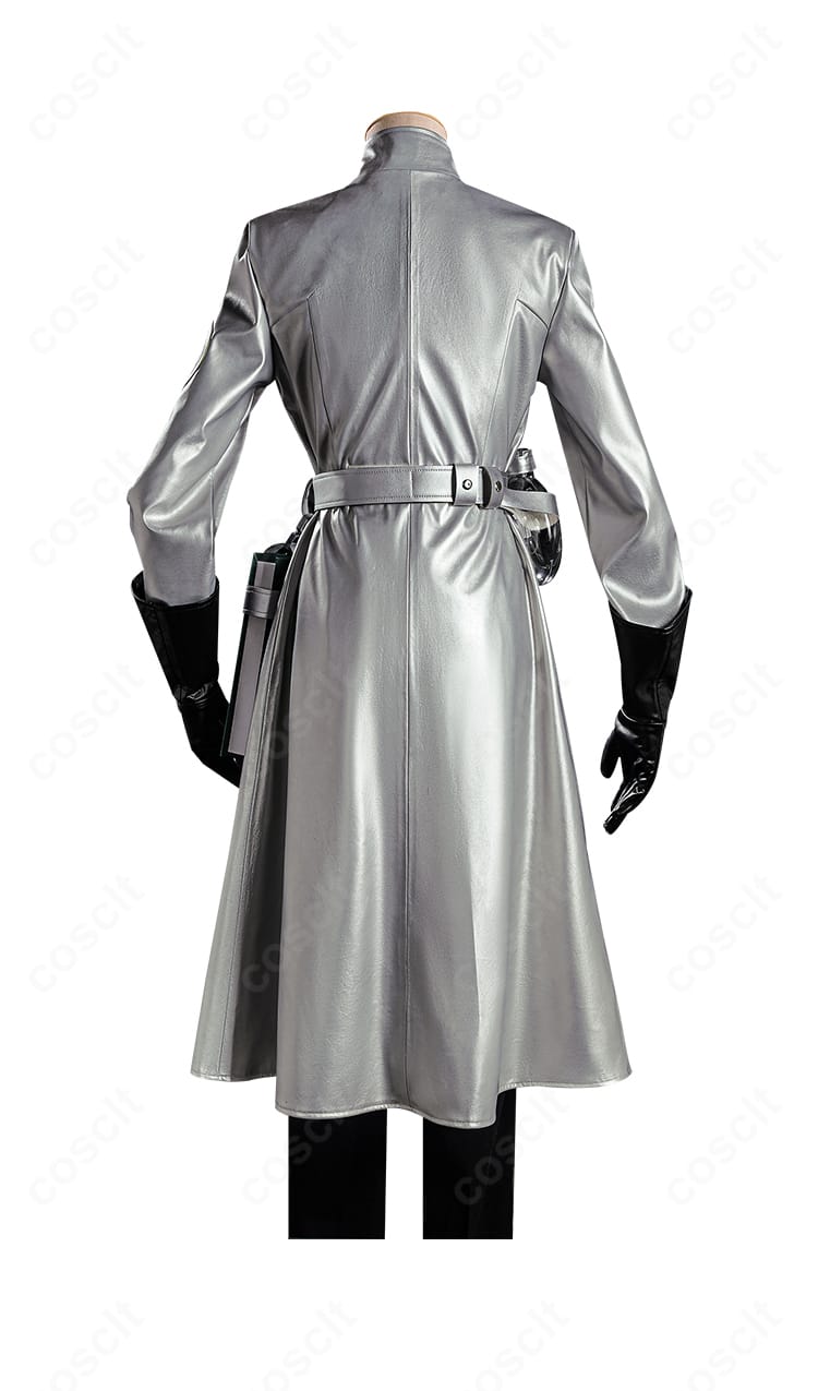 戚十一（骨董商）菌糸研究のコスプレ衣装背面。ベルト取り回しと背面シルエットのディテール