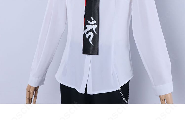 青の祓魔師 奥村燐 コスプレ 白シャツとネクタイ。結びやすい長さのネクタイと清潔感あるシャツの仕立てを示す詳細画像。