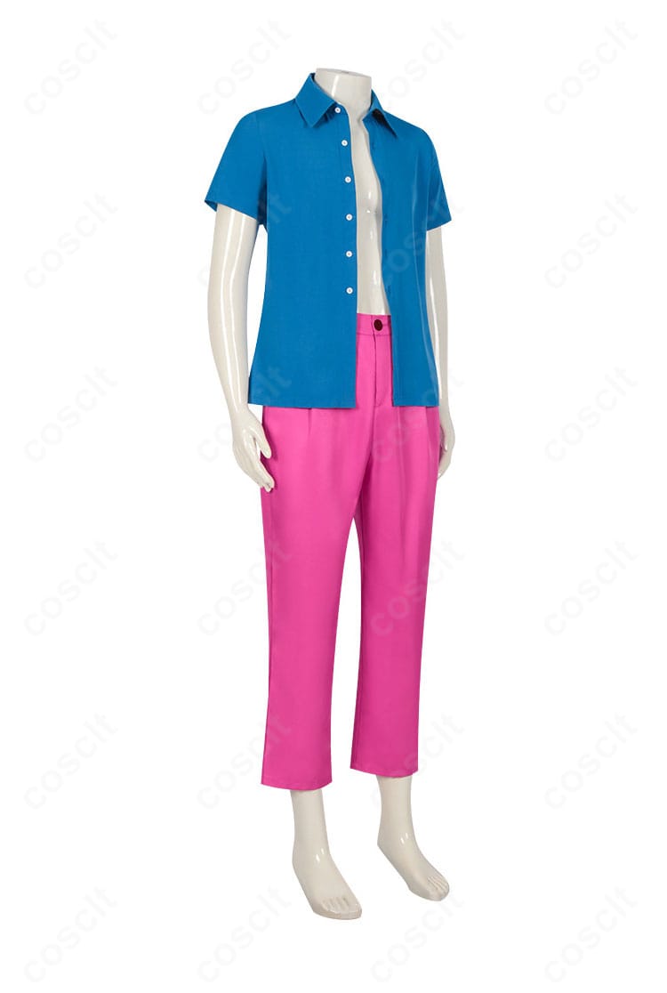 ゾン100 竜崎憲一朗 通常衣装コスプレの右側面。トップスのラインとパンツのストレート感がわかるアングル。