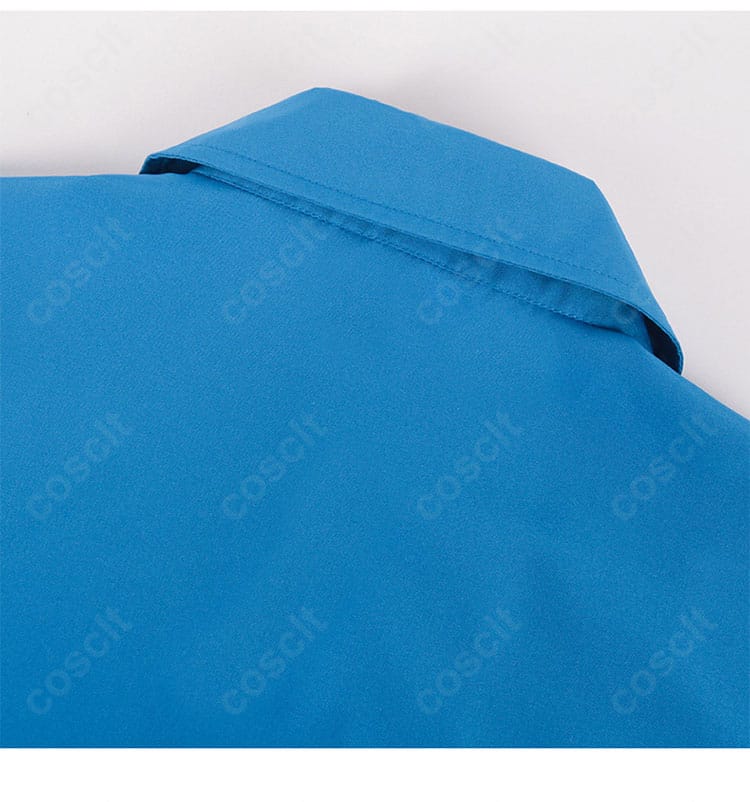 ゾン100 竜崎憲一朗 コスプレ衣装の襟元ディテール。端正なカットと装飾表現で作品イメージを忠実に再現。