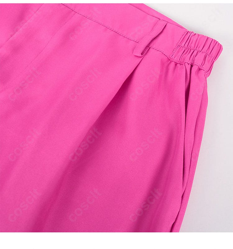 ゾン100 竜崎憲一朗 コスプレ衣装のパンツ腰・ポケット部。実用性とシルエットの両立を確認できます。