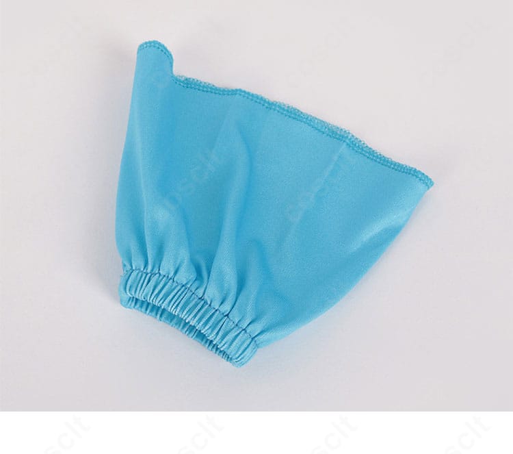 【推しの子】星野ルビー 水着コスプレ 袖用アクセサリーの接写。コーデ全体を引き立てる小物。