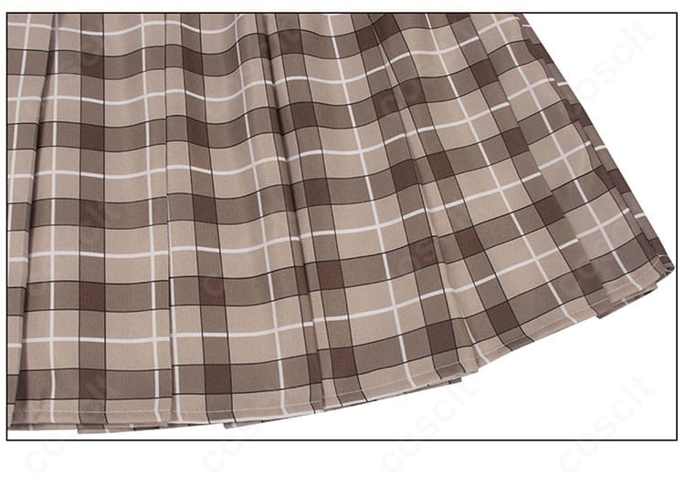 春日野穹 学園制服コスプレのスカート裾ディテール。クラシックなライン取りとヘムの仕上げを確認。