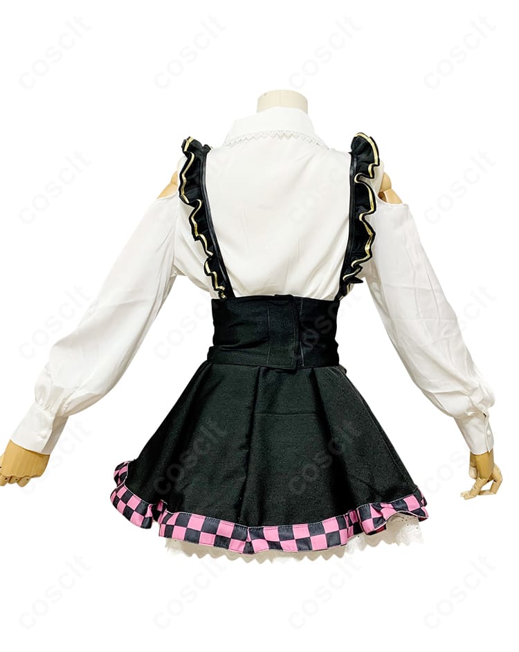 ホロライブ・百鬼あやめ 学園風ガーリーコスプレ衣装の背面。着脱しやすい設計と整った後ろ姿が伝わるバックビュー