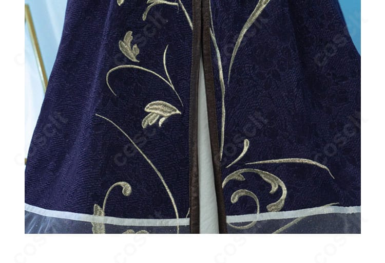 リリアーナ・アドルナート衣装 スカートの花柄装飾。華やかなモチーフとフレアの広がりで写真映え