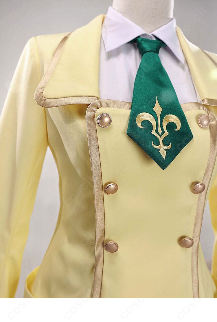 カレン学園制服コスプレ 襟元の装飾ディテール・縁取りの精密仕上げ