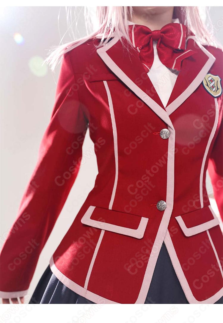 ギルティクラウン 楪いのり コスプレ衣装の右側面ディテール(袖口とサイドライン)