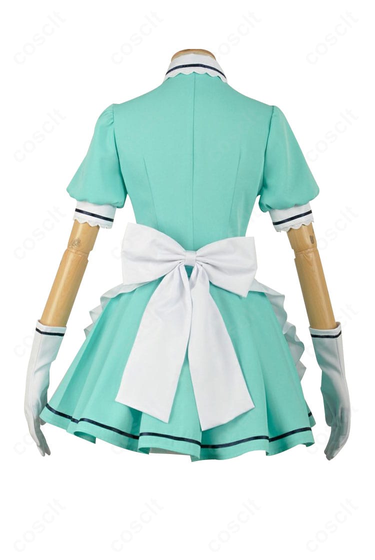 ブレンド・S 神崎ひでり メイド服コスプレの背面。後ろ姿まで再現されたエプロンの結びと裾ラインがポイント。