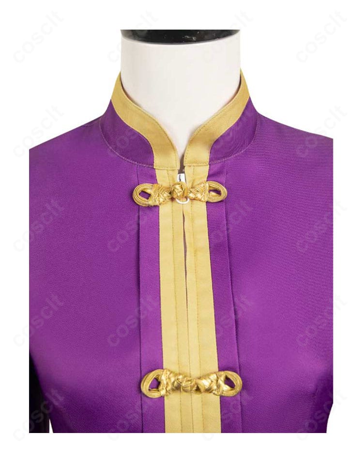 ピーチ姫カンフー衣装の胸元アップ。襟の装飾パーツと縫製の細部を捉えたディテール写真。