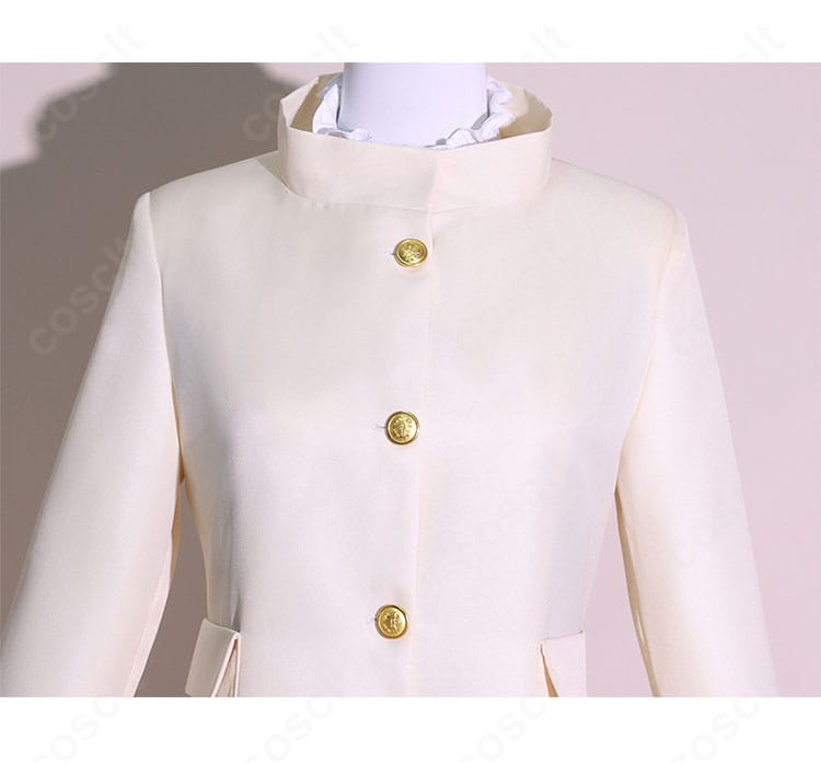 ヨル・フォージャー衣装の上身頃装飾ディテール。刺繍と装飾パーツの仕上がりを示す拡大写真