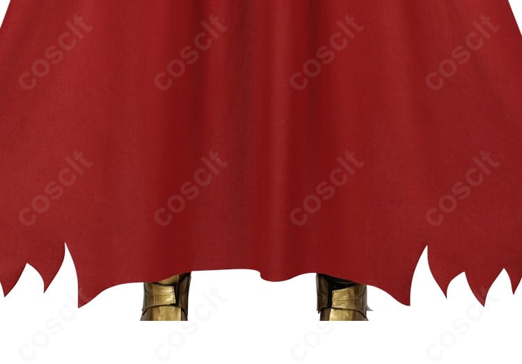 マント裾の装飾ディテール。カッティングとエッジの表情が分かる近接写真。