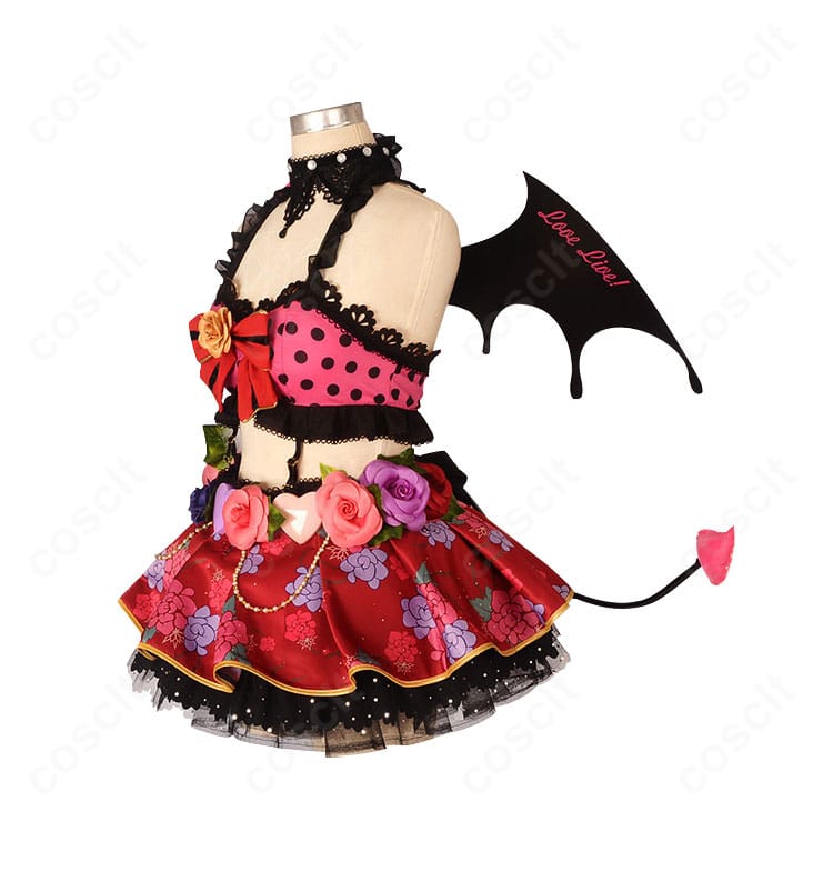 絢瀬絵里 小悪魔編覚醒後コスプレ衣装の側面。リボン配置とスカートのレイヤー感、シルエットのラインがわかる角度