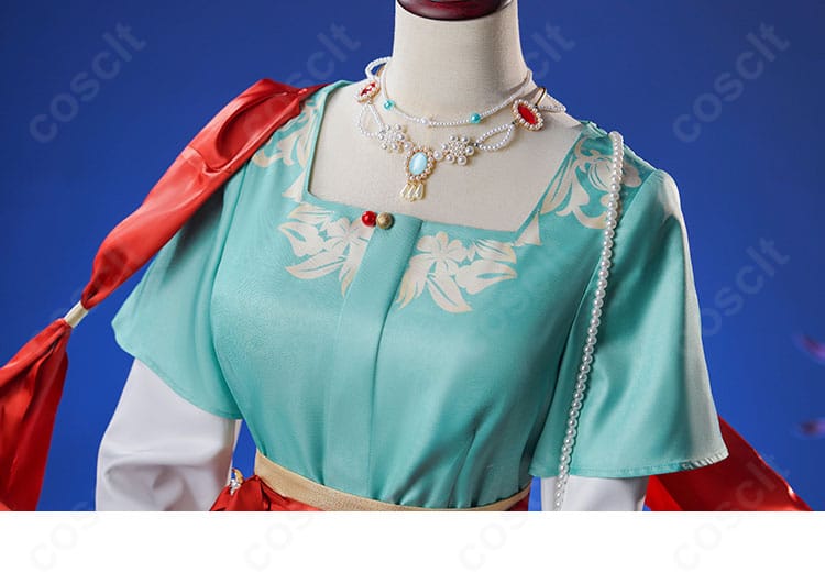 曲娘コスプレ上衣のステッチとパネル切替の詳細。精密な縫製で立体感を強調。