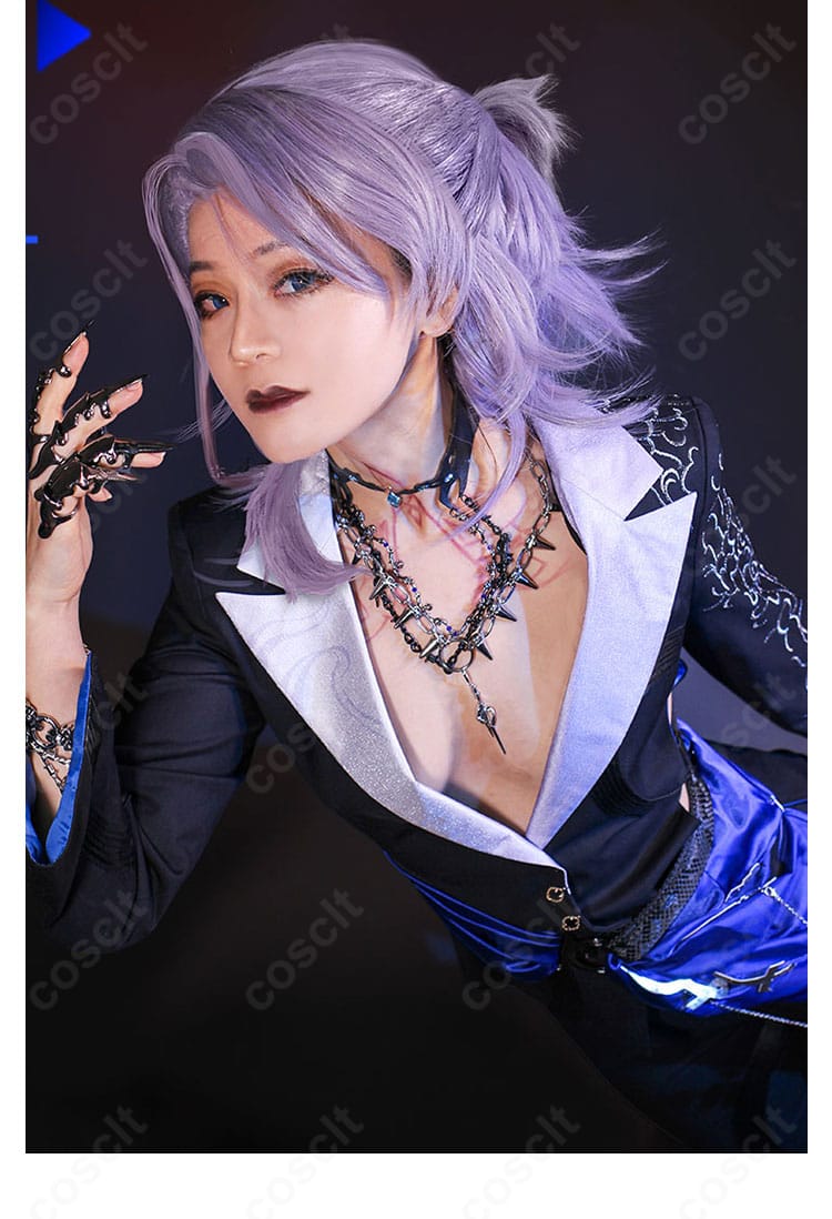 無期迷途 ゾーヤのコスプレ衣装 人物扮演イメージ。世界観に合わせたポージング例。