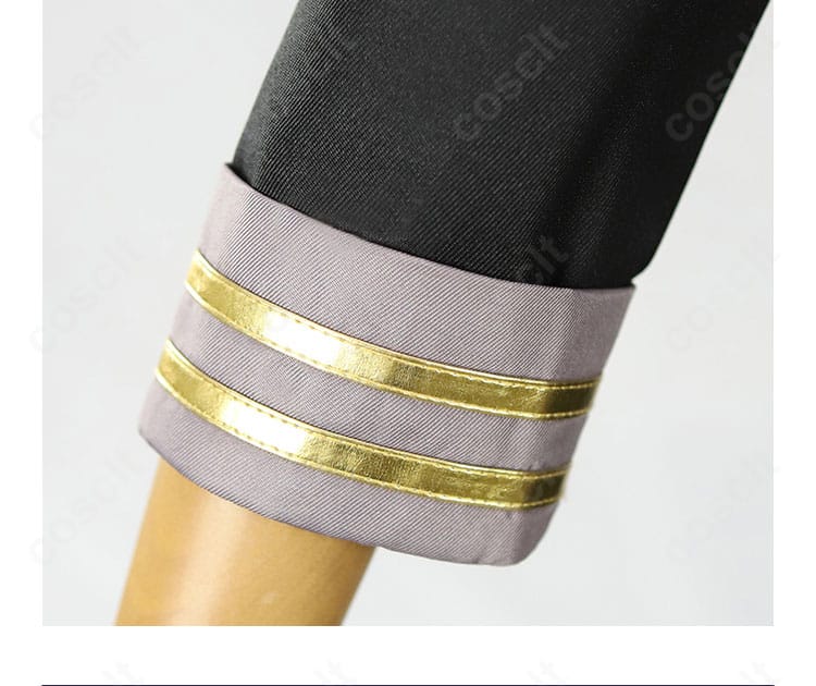 コーンブルメ衣装 袖口の装飾ディテール。縁取りとステッチの仕上がりが分かる写真。