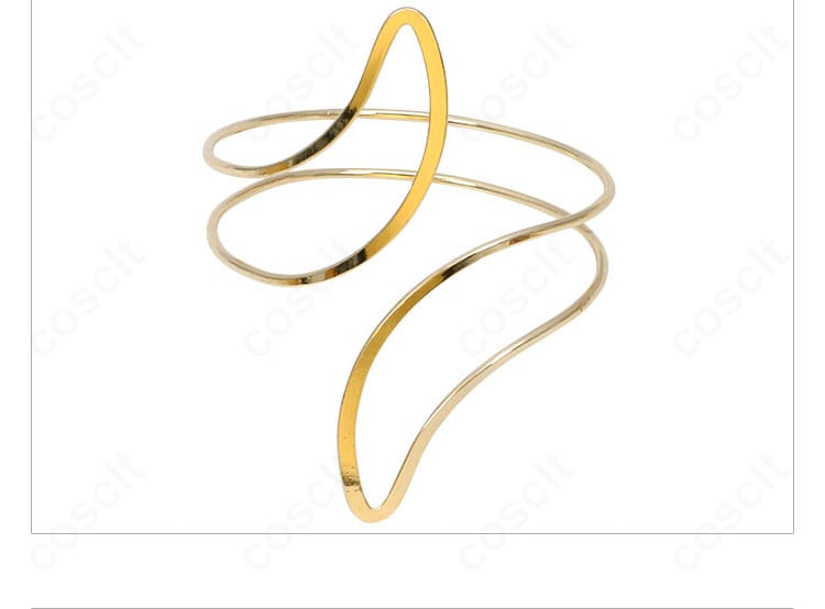 リバース：1999 37（サーティセブン）衣装の足首飾り。アクセサリーの造形と留め具が分かるアップ。