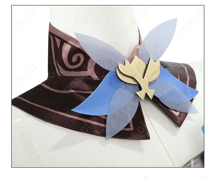 エウルア衣装の首元ディテール。つけ襟と襟飾りの精密な刺繍と立体モチーフの質感。