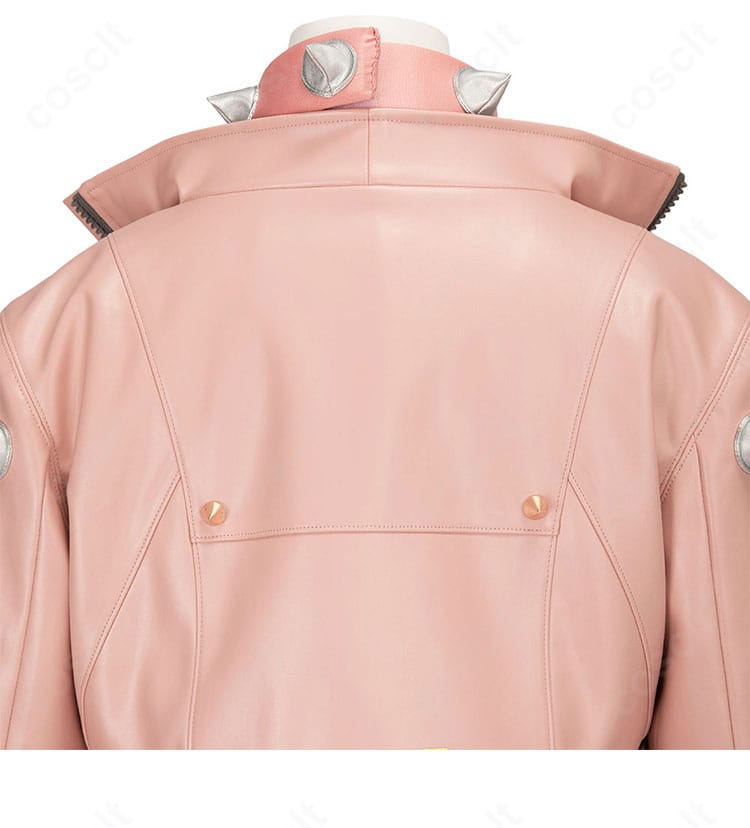 背面装飾のディテール。リボンとパネルの重なりで豪華な仕上がり。