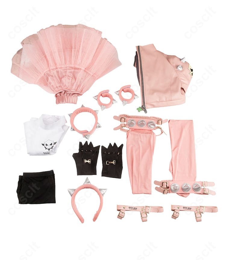 エルフェルト=ヴァレンタイン衣装のセット内容一式。コート、ワンピース、手袋、アクセサリー類を並べて表示。