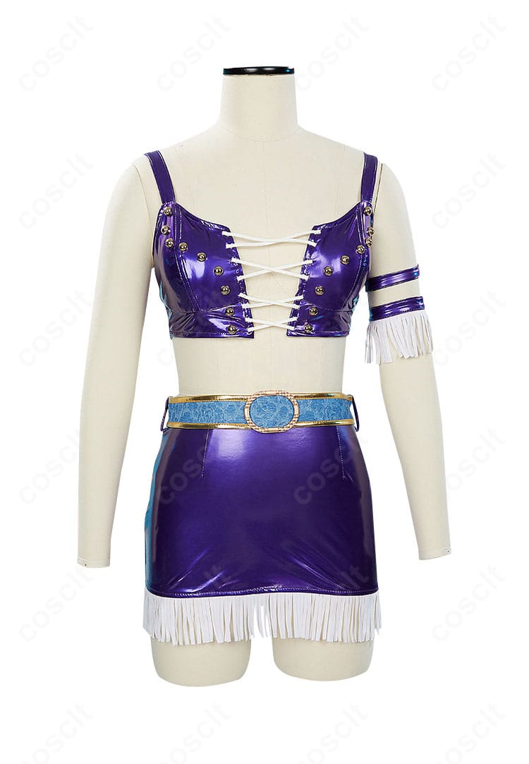 ニコ・ロビン衣装のインナートップス正面詳細。紫の発色と胸元の縫製ディテールがわかるクローズアップ