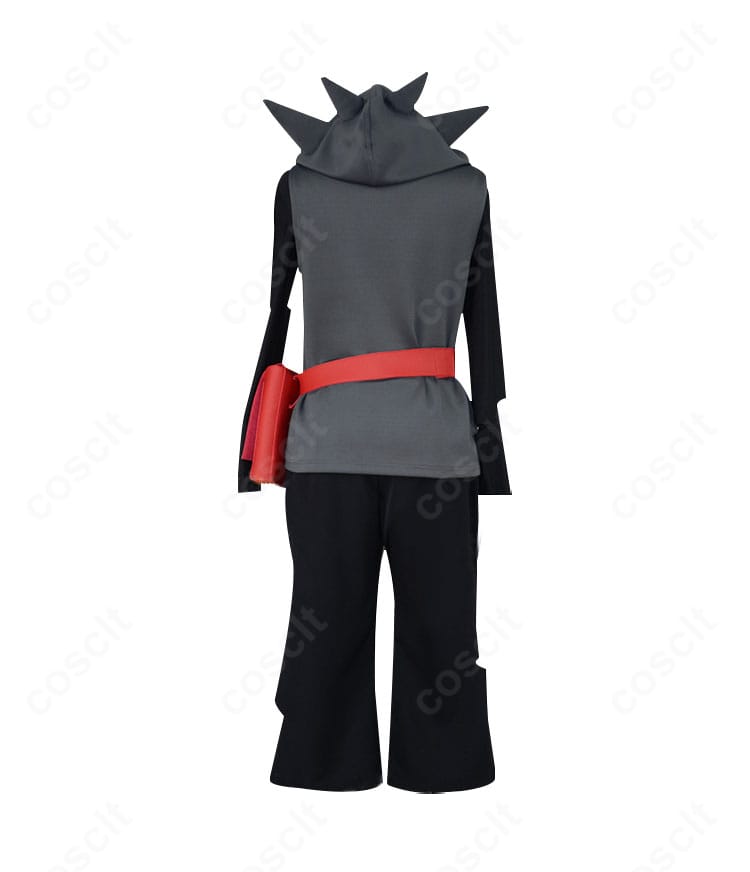 グラジオ コスプレ衣装の背面。ウエストポーチ位置やフードのラインまで丁寧に再現したディテール