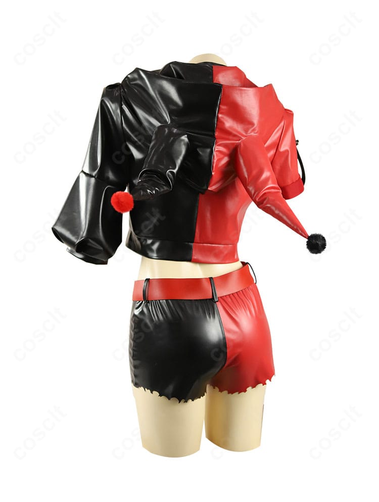 スーサイド・スクワッド ISEKAI版ハーレイ・クイン衣装 背面全体。背中の装飾とラインが分かるディテールショット。オーダーメイド対応。