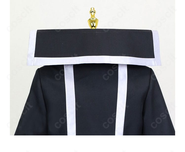 ノボリ衣装の背面装飾ディテール。背中の切り替えと装飾ラインを精緻に再現した背面アップ。