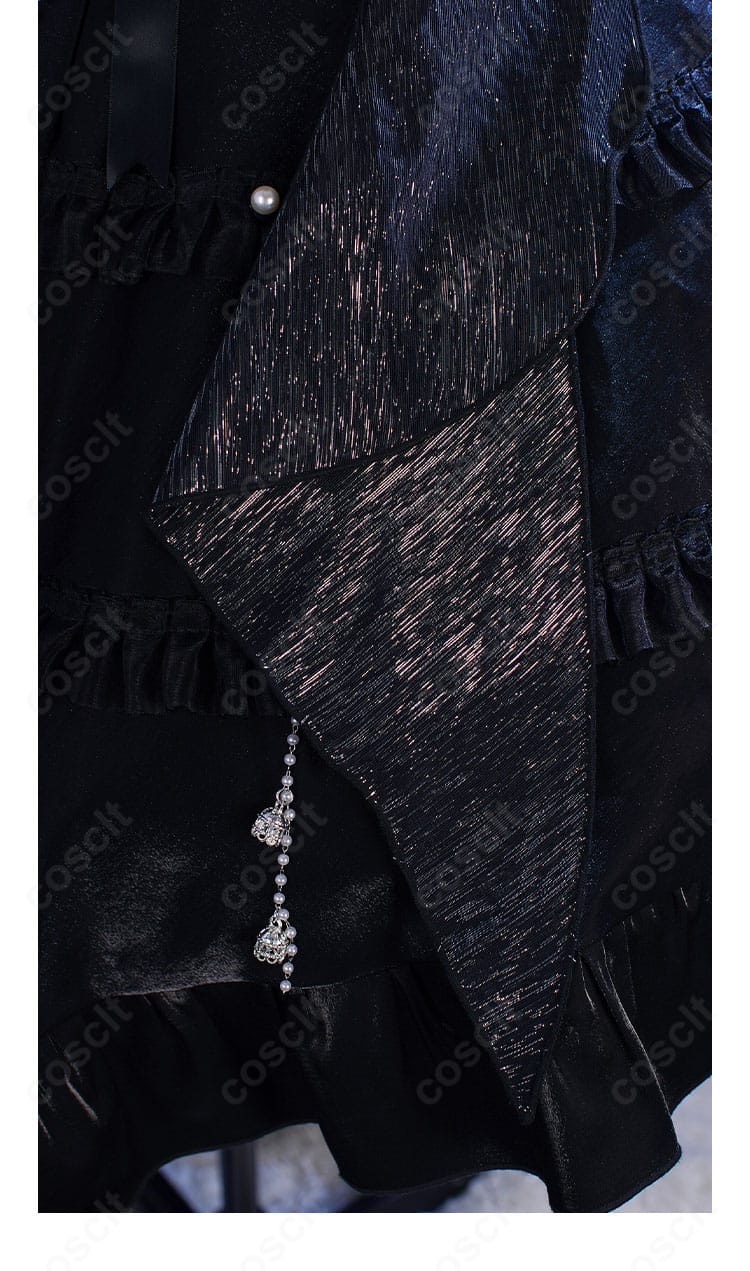 無期迷途 ハーメル衣装の裾装飾。ハリ感のある生地と曲線的なラインが強調された一枚。