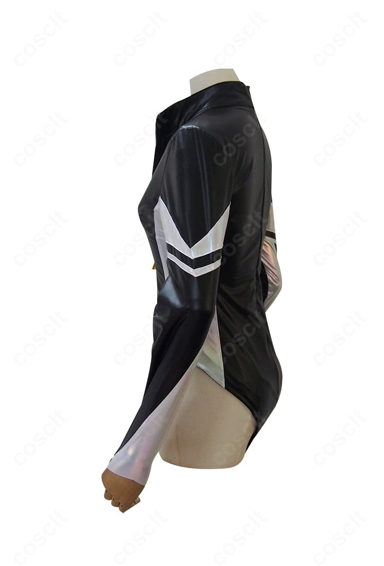 無期迷途 ハクイツ『波間のイルカ』コスプレ衣装の左側ディテール。装飾パーツと縫製の仕上がりをクローズアップ。