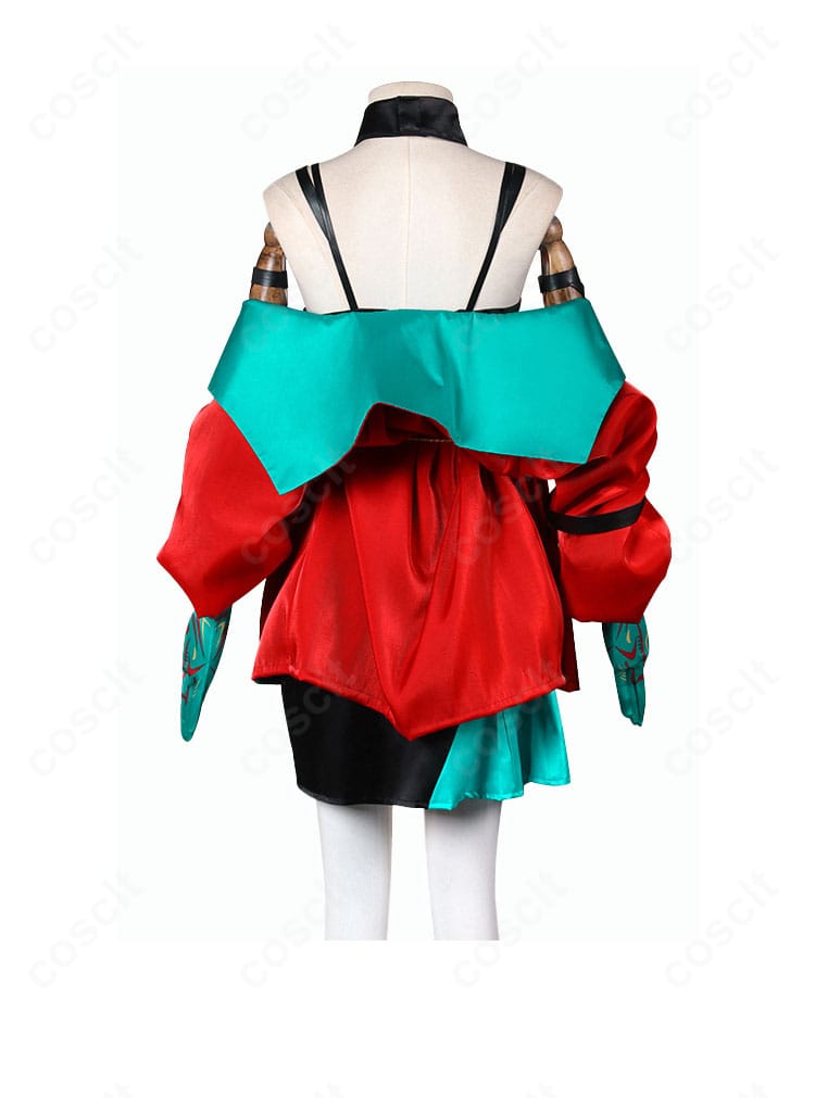 アークナイツ シー 新春「流砂」コスプレ衣装の背面。背中のライン、裾のカッティング、腰紐の結びが分かる仕上がり確認用画像