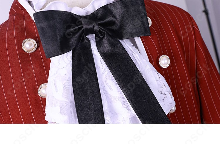 黒執事 シエル 女装ドレスの襟周り装飾の近接。繊細な刺繍調ディテールが映える仕上がり。