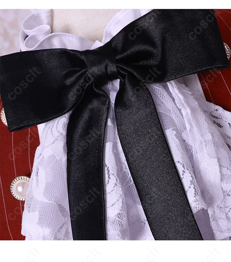 シエル・ファントムハイヴ 女装ドレスの襟元リボンタイと装飾ディテール。均整の取れた意匠で質感を強調。