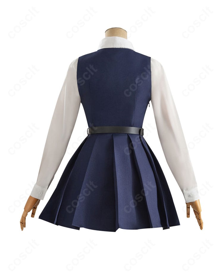 しぐれうい ロリうい コスプレ衣装の背面。ラウンドジッパーとフレアの広がりが分かる全体像