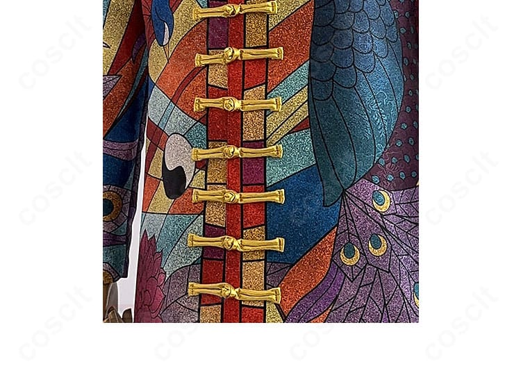 黒川イザナ衣装の前合わせ留め具（チャイナボタン）部分。丁寧な仕立てを強調。