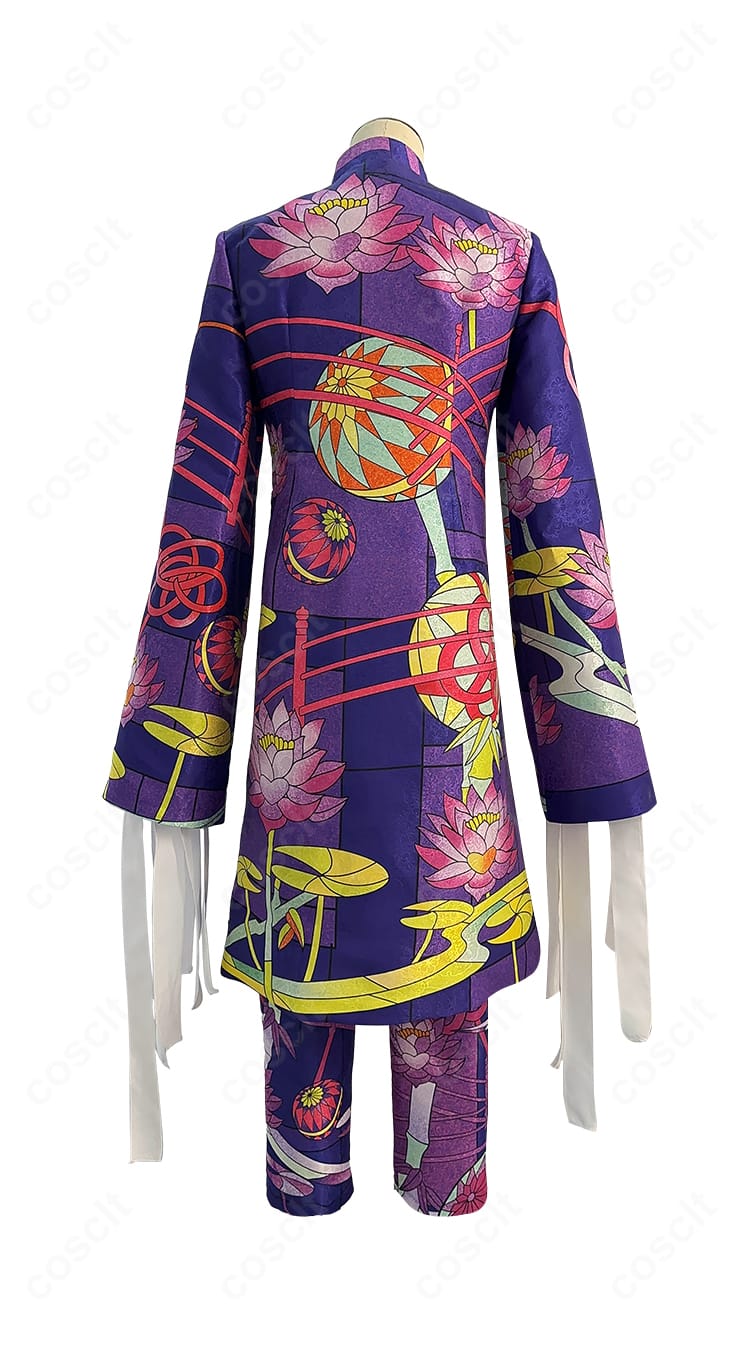 三途春千夜 コスプレ衣装 背面。背中のラインと生地のハリ感が際立つカッティングで、クールなシルエットを忠実に表現