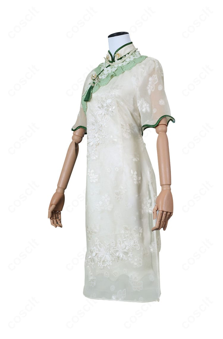 第五人格 庭師（エマ・ウッズ）初晴コスプレ左側面。裾のラインとサイドのフィット感が分かる