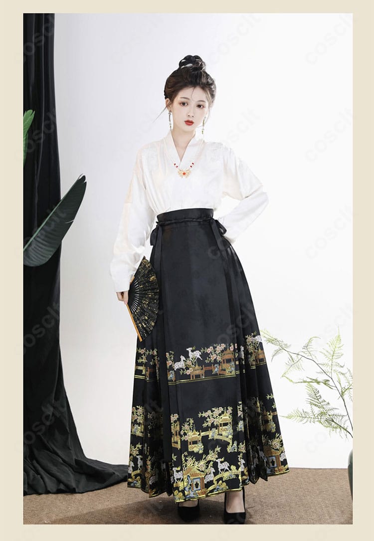 馬面裙スタイルの中華風コスプレ衣装を正面から。ファッション性と整ったシルエットを強調。