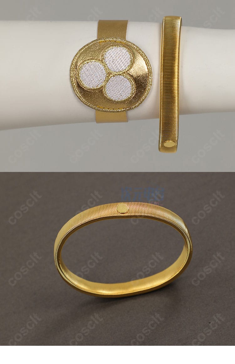 アクセサリーの接写。耳飾りや腕リングの質感・金属光沢をリアルに再現したディテール。