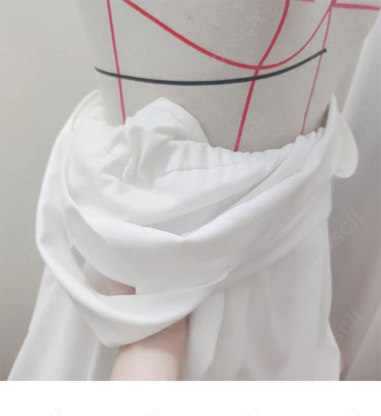 袖ディテール：エルフの魔法使いらしい袖の意匠と切り替えデザインを強調したクローズアップ。