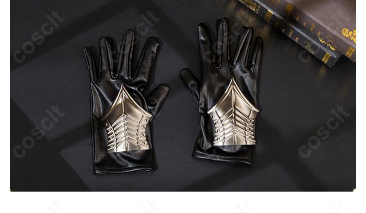 手袋のディテール。素材感とフィット感、装飾の再現度が分かる近接ショット。