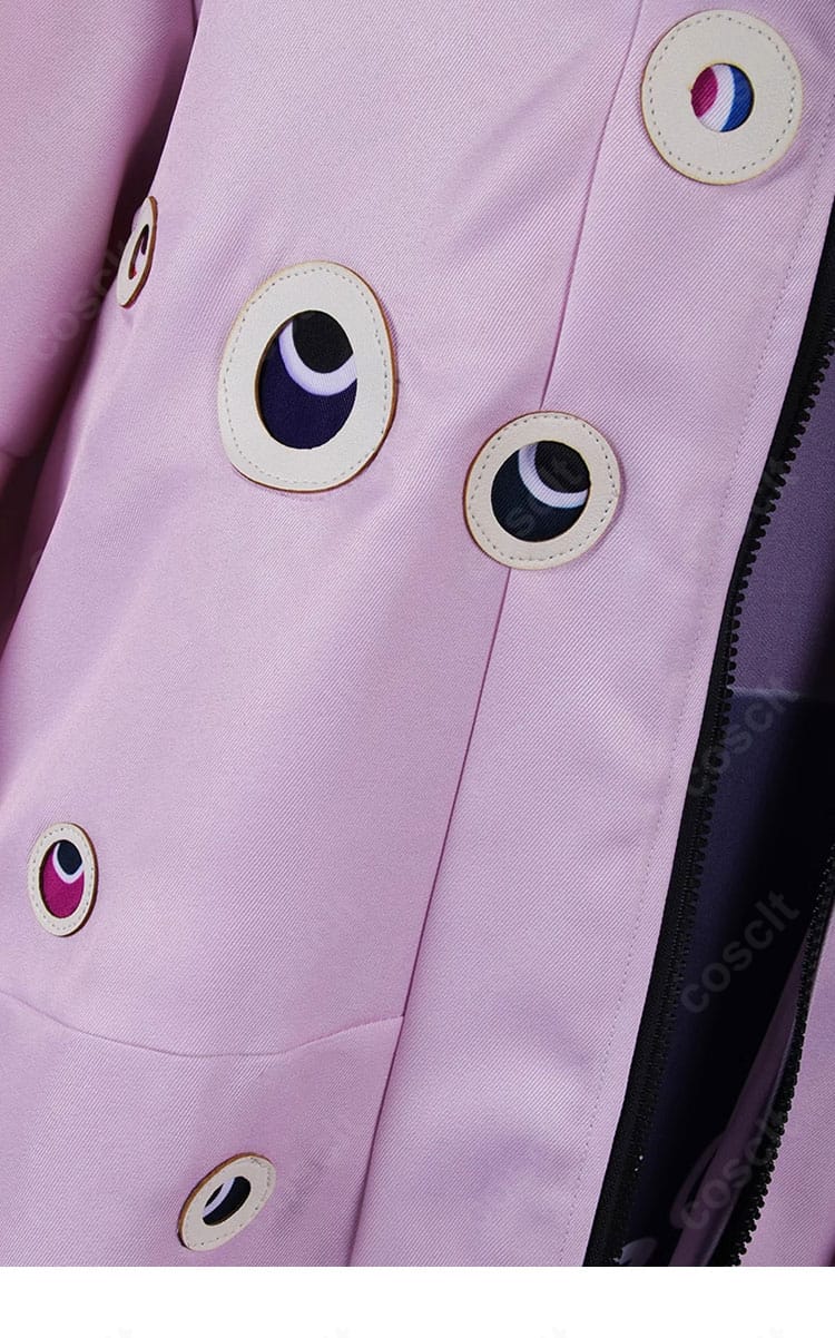 キララ衣装 外套の装飾クローズアップ。ステッチとパネル切替の質感が分かる写真